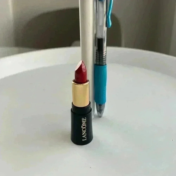 SOLD- Lancôme 7pc Mini Set - Picture 3 of 7